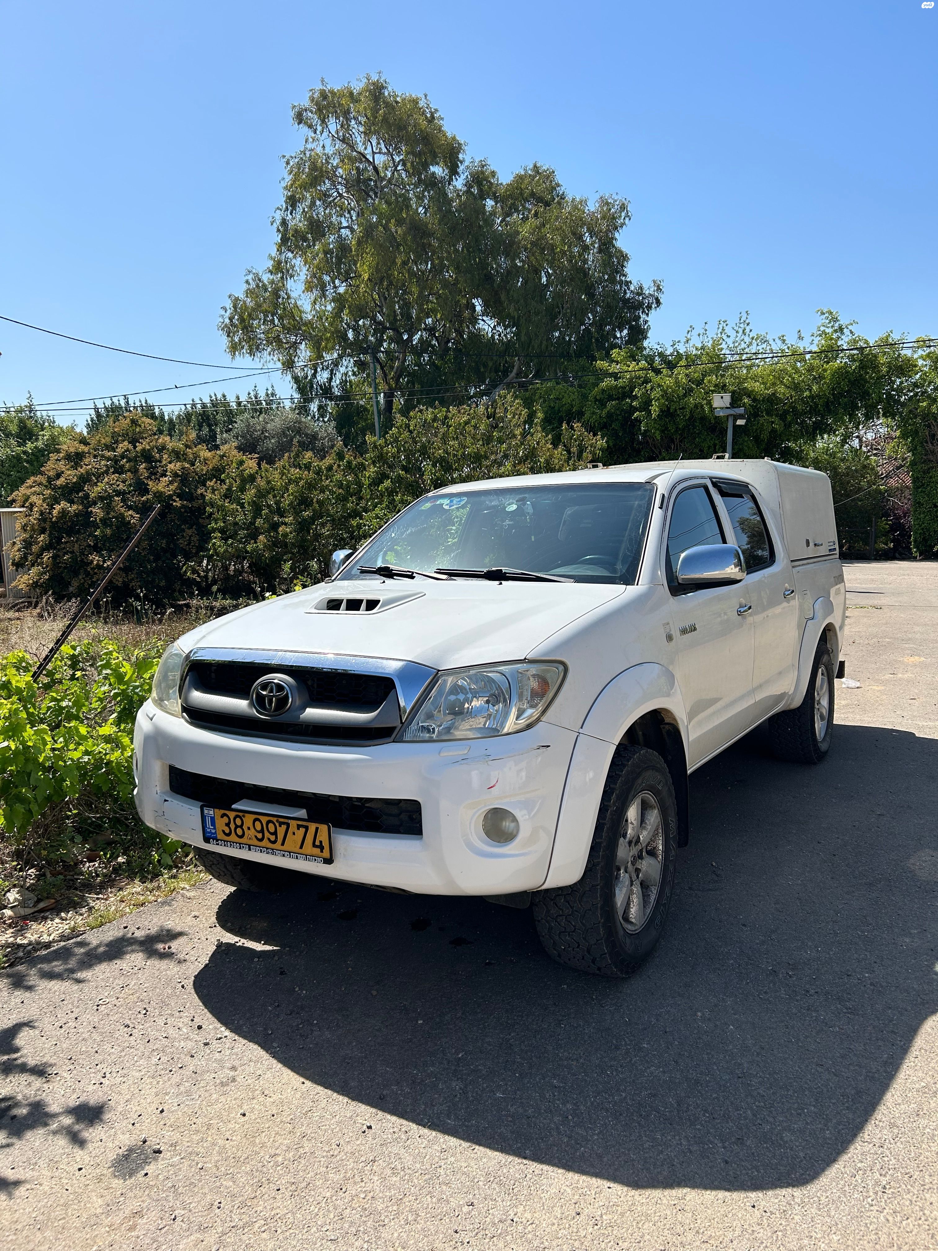 מודעת רכב טויוטה היילקס
