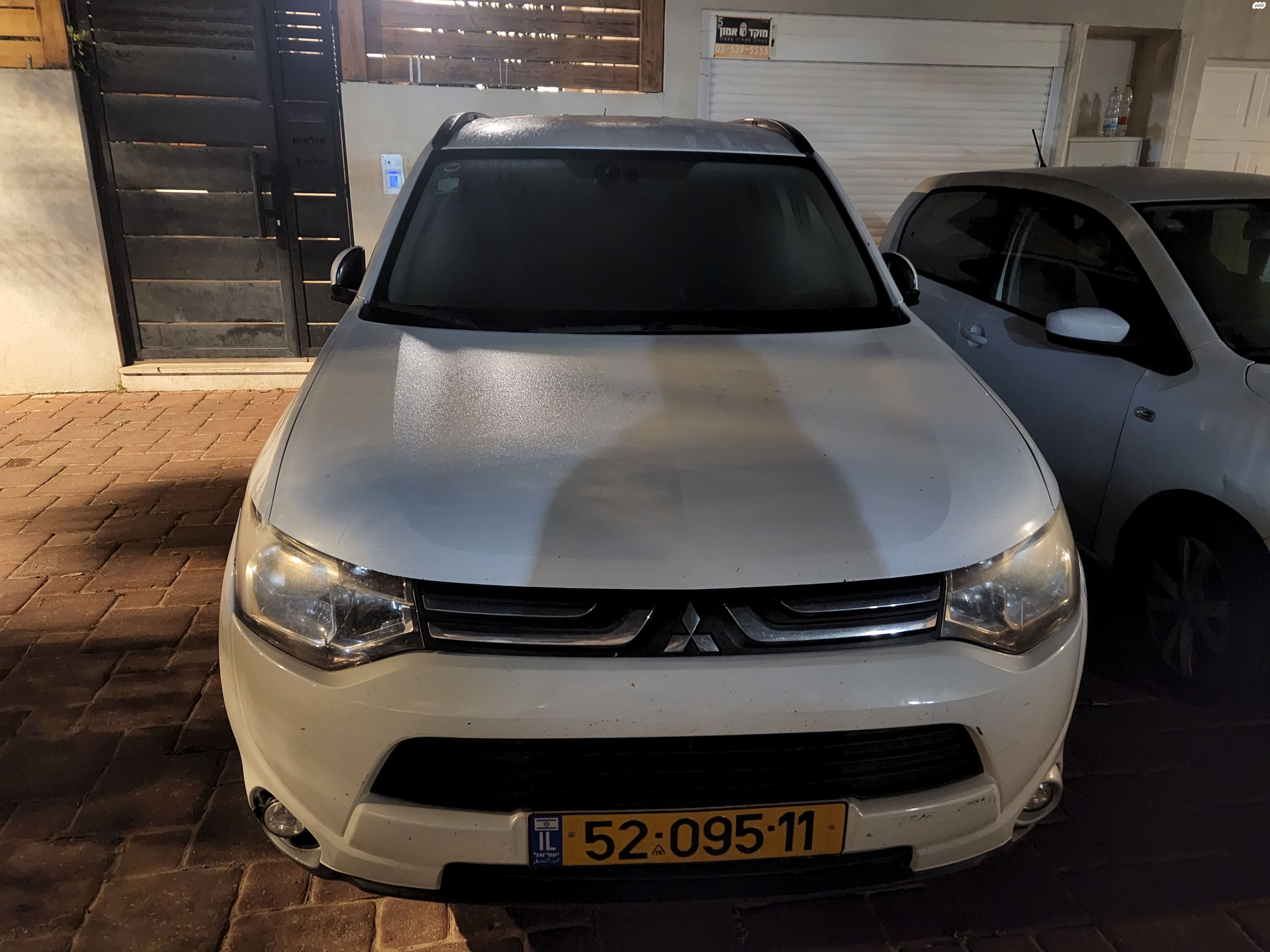 מודעת רכב מיצובישי אאוטלנדר