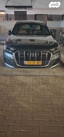 אאודי Q7