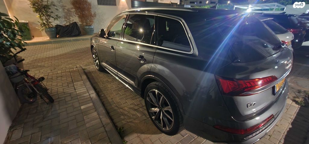 אאודי Q7