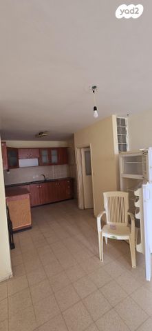 דירה, שדרות משה שרת 17, קרית ים ב', קרית ים