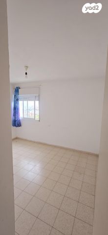 דירה, שדרות משה שרת 17, קרית ים ב', קרית ים