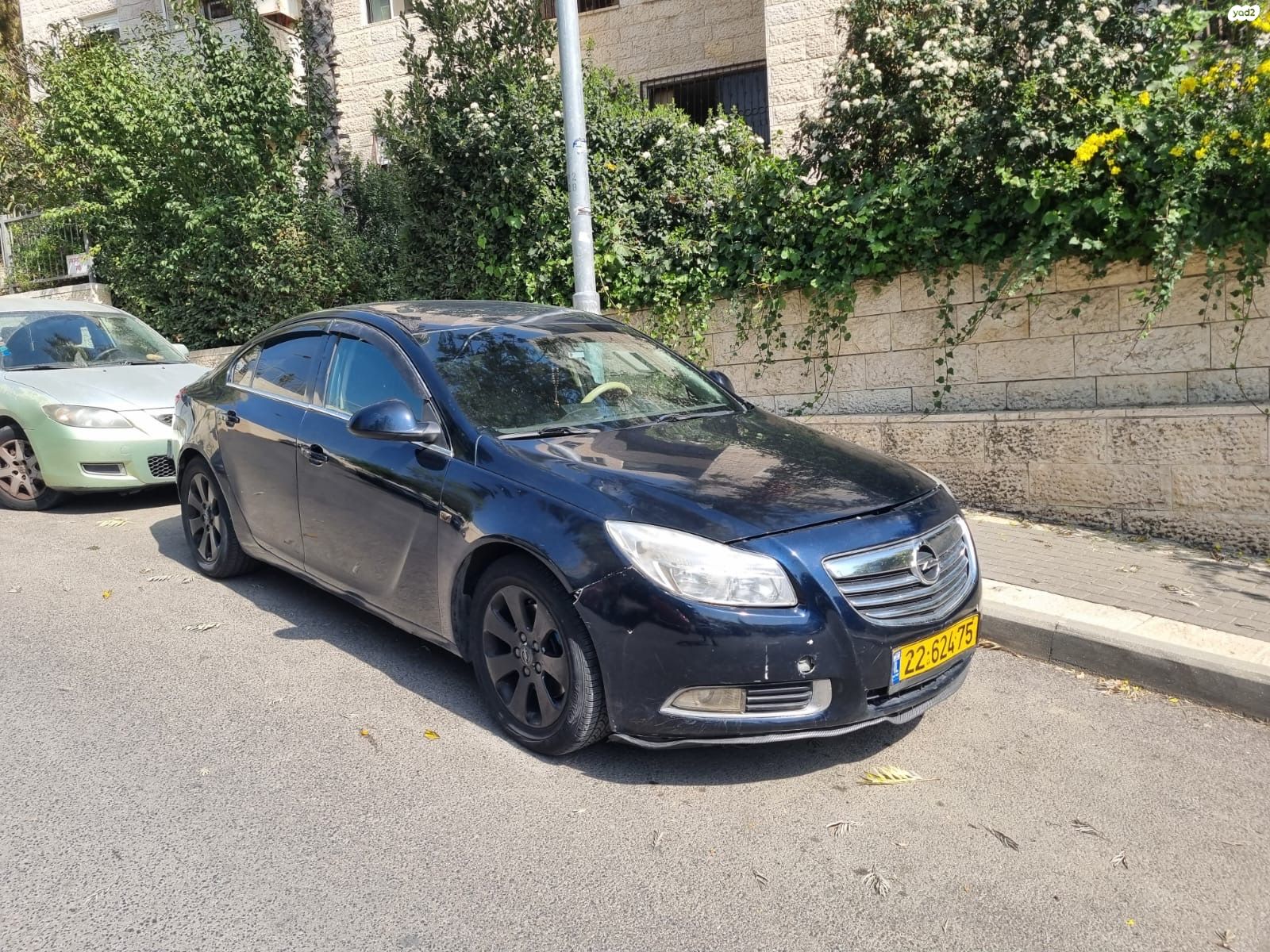 מודעת רכב אופל אינסיגניה