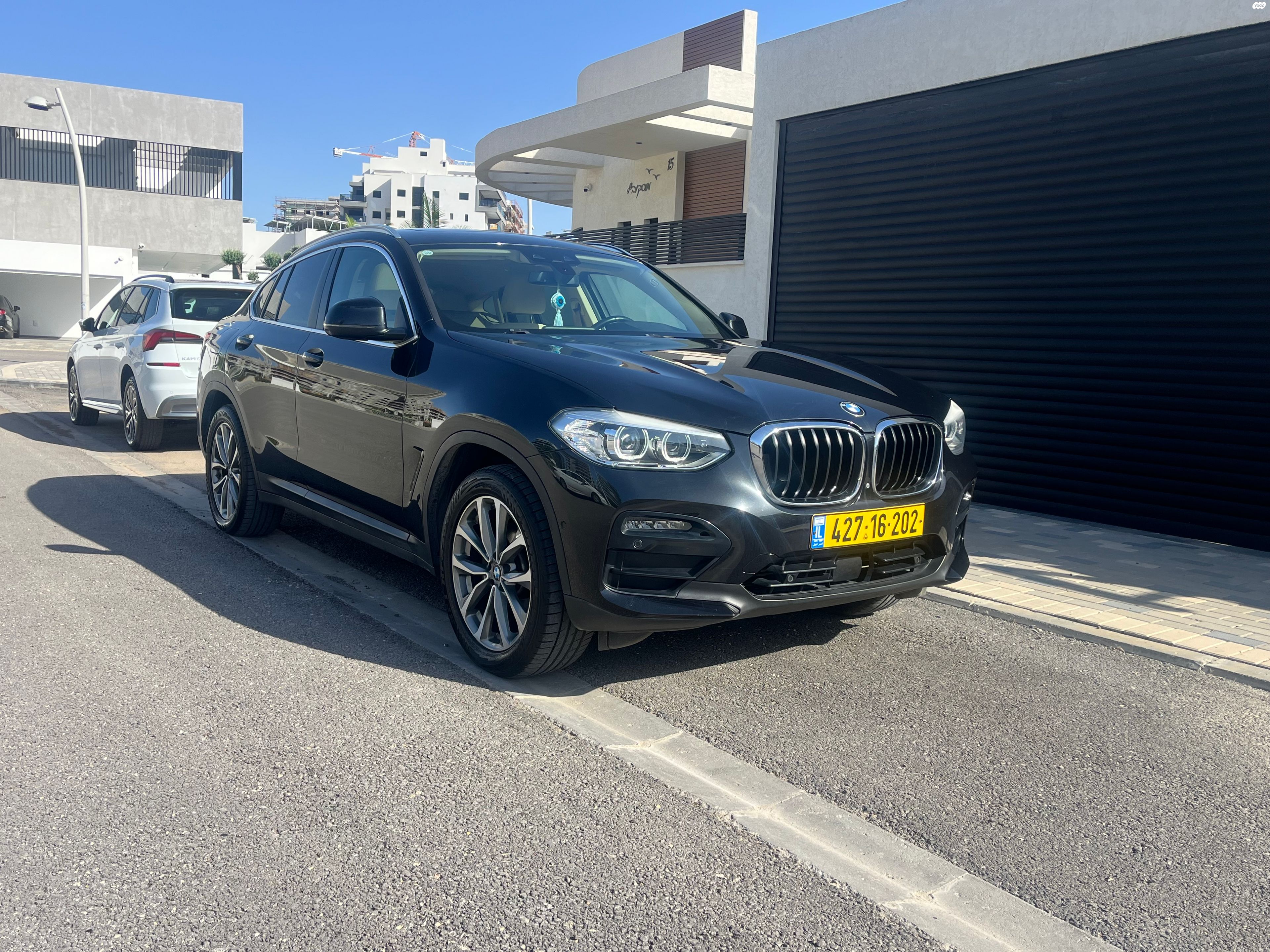 מודעת רכב ב מ וו X4