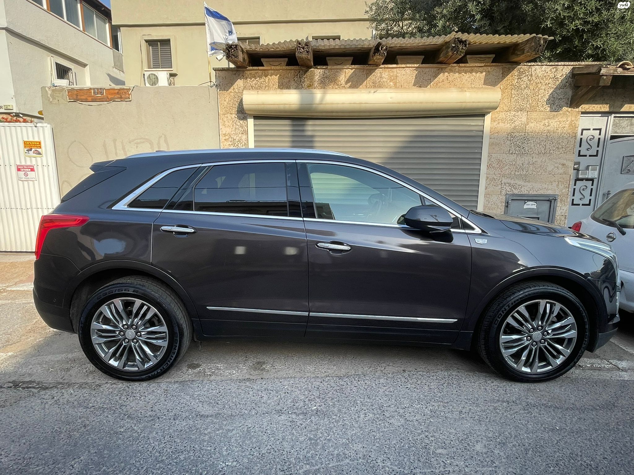 מודעת רכב קאדילק XT5