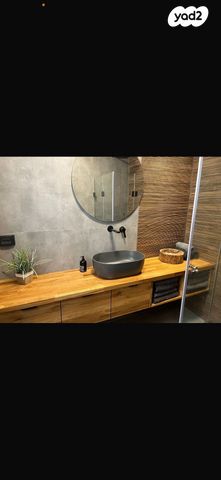 דירת גן, שלמה המלך, רסקו ג', הוד השרון