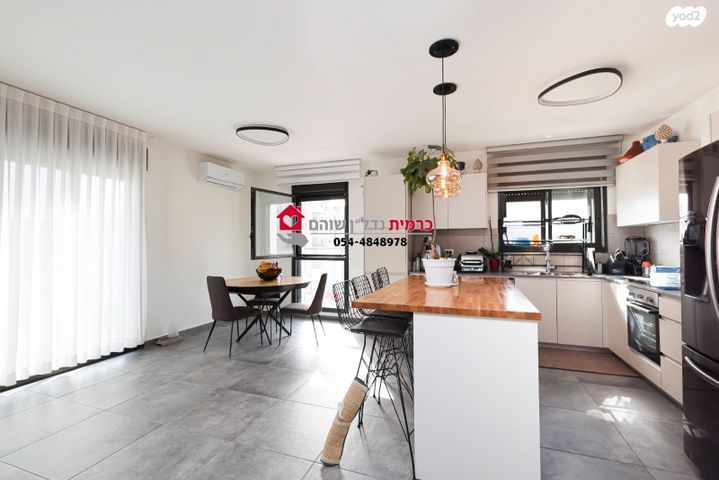 גג/ פנטהאוז, הדרים / כ"א, שוהם