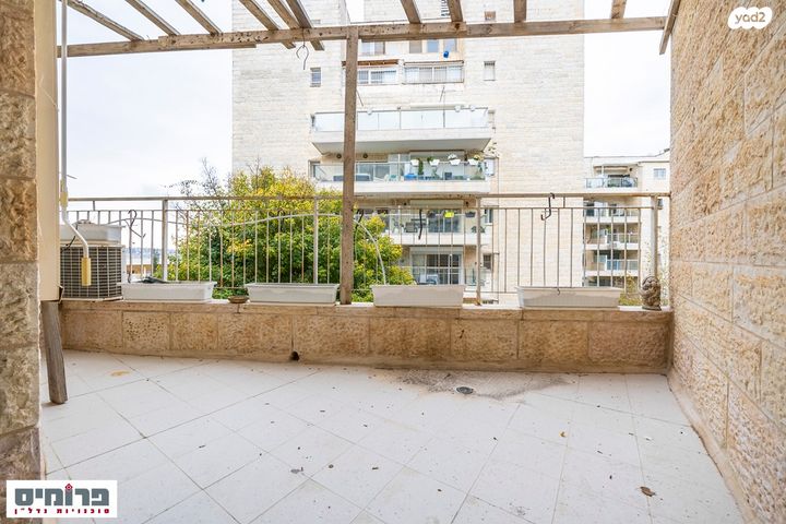 פרץ ברנשטיין 