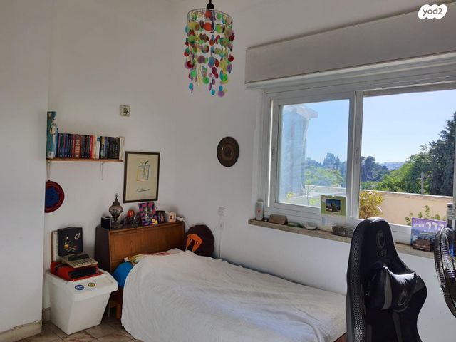 דירה, דרך חברון 61, גבעת חנניה, אבו תור, ירושלים