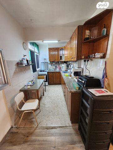 דירה, שכונה ה', באר שבע