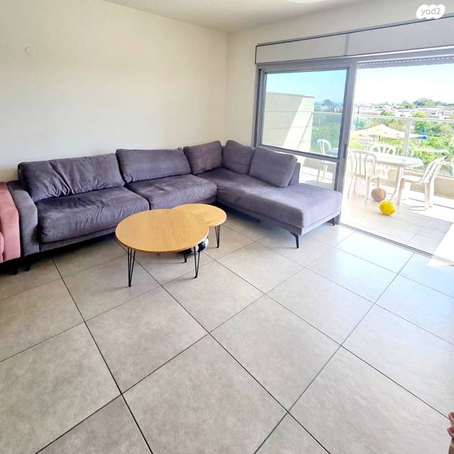 דירה, שדרות יצחק רבין 5, רמת אמיר, קדימה צורן