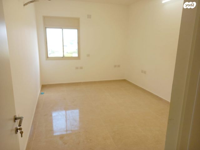 דירה, שדרות אבא חושי 350, עספיא, עספיא