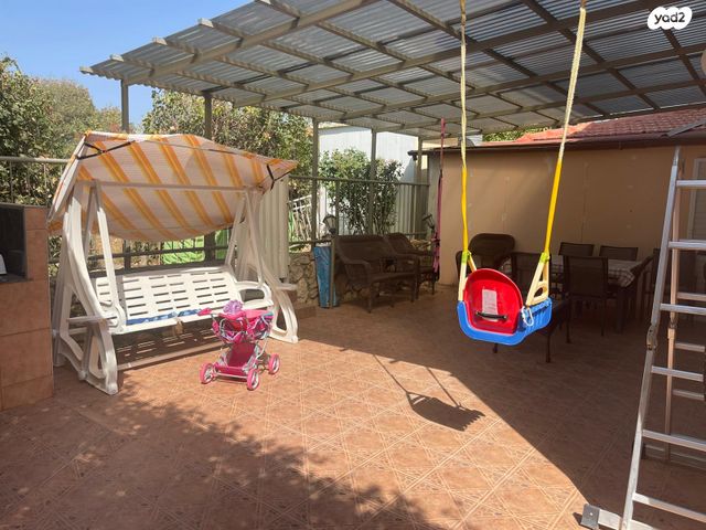 דו משפחתי, איה, גבעת מכוש, כרמיאל