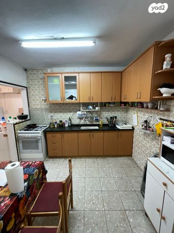 דירה, הרב קוק 10, מרכז העיר, לוד