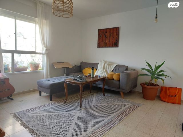 דירה, אהרון לובלין, גני אביב, לוד