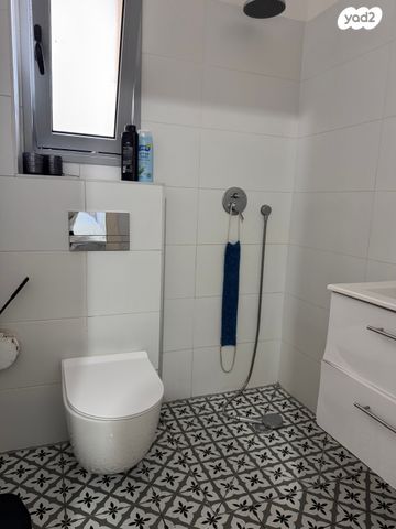 דירת גן, נחל נעמן, קרית גת