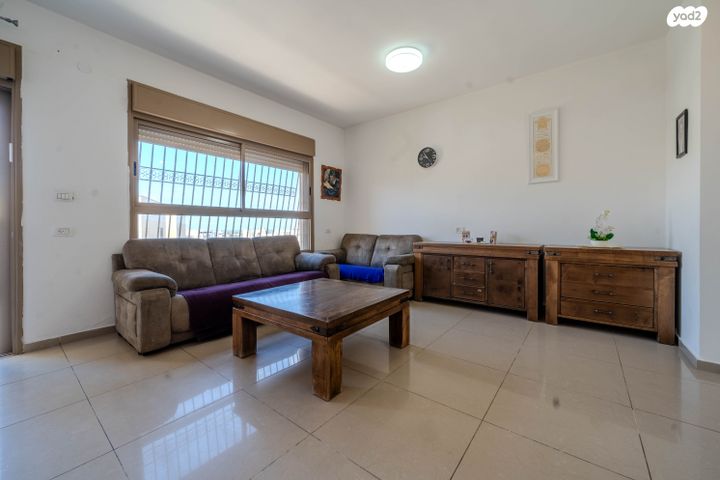 דירה, ברקת 33, אבני חן, חריש