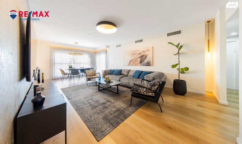 דירה, שדרות טום לנטוס 11, קרית השרון, נתניה