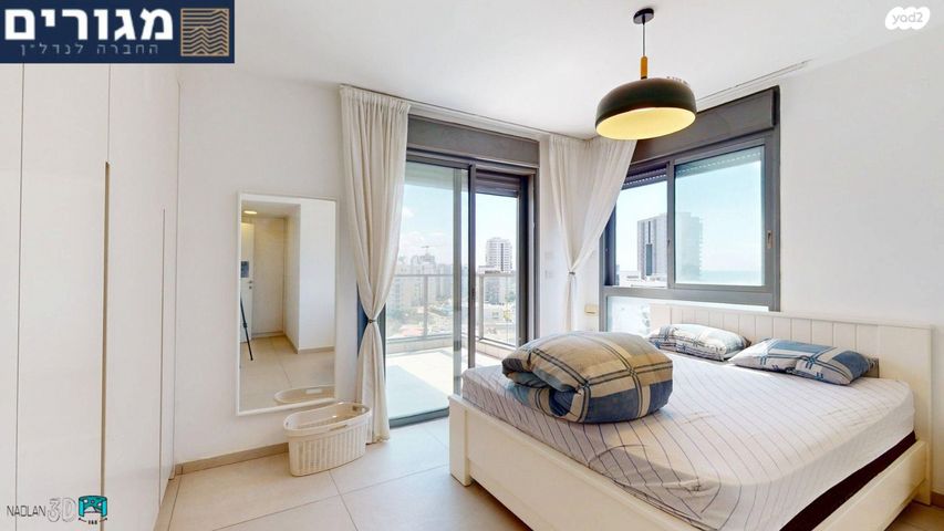 דירה, לח"י, גלי כרמל, טירת כרמל