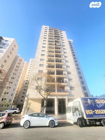 אלכסנדר פן 7