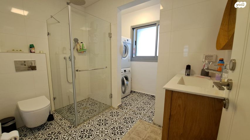 דופלקס, נרקיסים, ראשון לציון