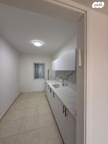 דירה, קרן היסוד, תל חנן, נשר