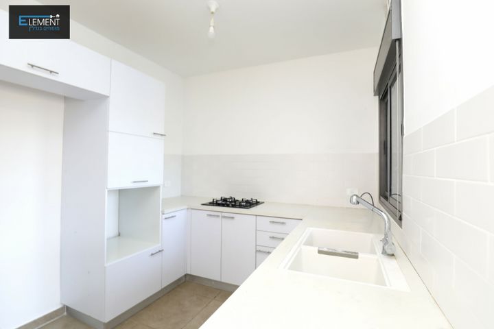 דירה, שוהם, אבני חן, חריש