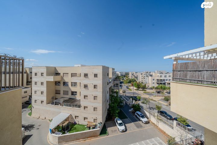 דירה, ברקת 33, אבני חן, חריש