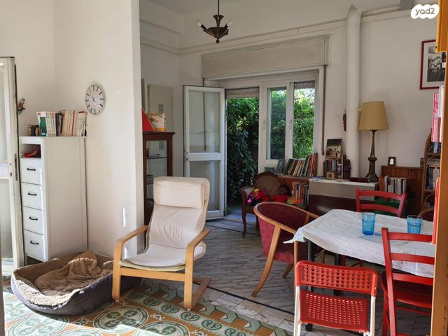 דירה, דרך חברון 61, גבעת חנניה, אבו תור, ירושלים