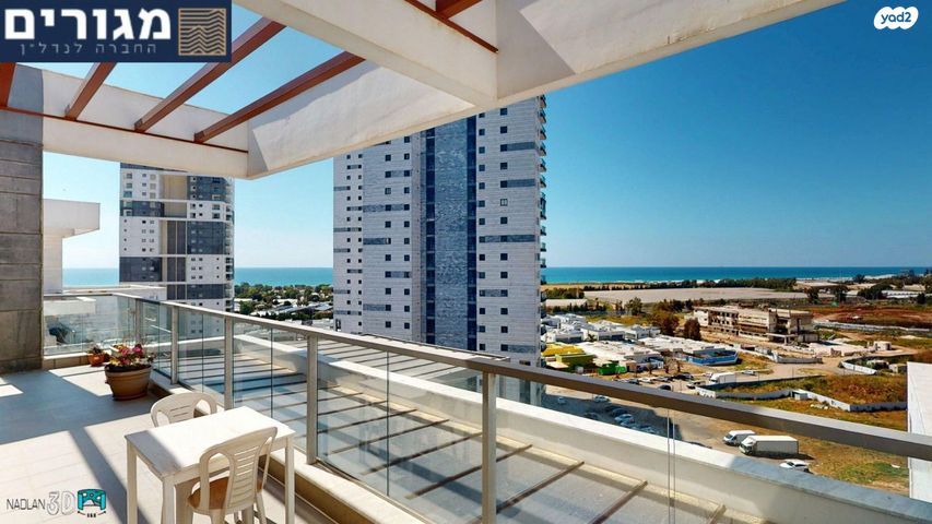 דירה, לח"י, גלי כרמל, טירת כרמל