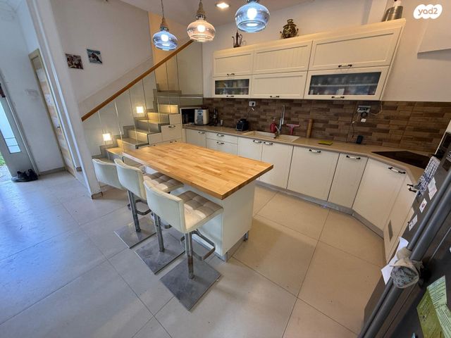 בית פרטי/ קוטג', יערה