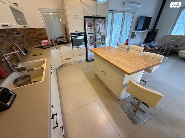 בית פרטי/ קוטג', יערה