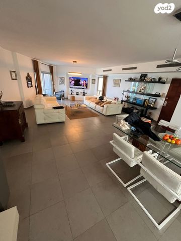 דופלקס, ברוך רם 13, מרכז העיר דרום, נתניה