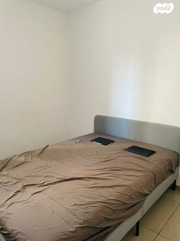 דירה, אגריפס, מחנה יהודה - לב העיר, ירושלים