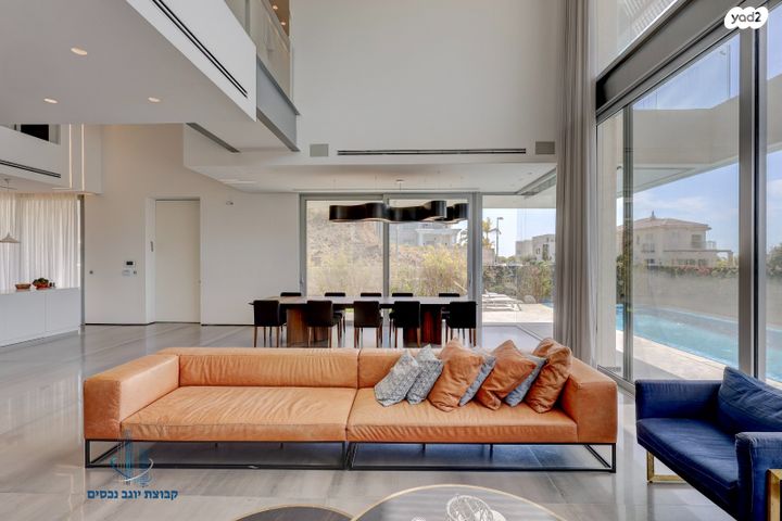 בית פרטי/ קוטג', אירוס, אירוס