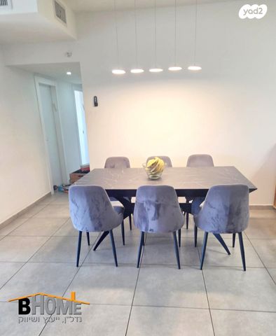 דירה, שדרות יצחק רבין, רמת אמיר, קדימה צורן