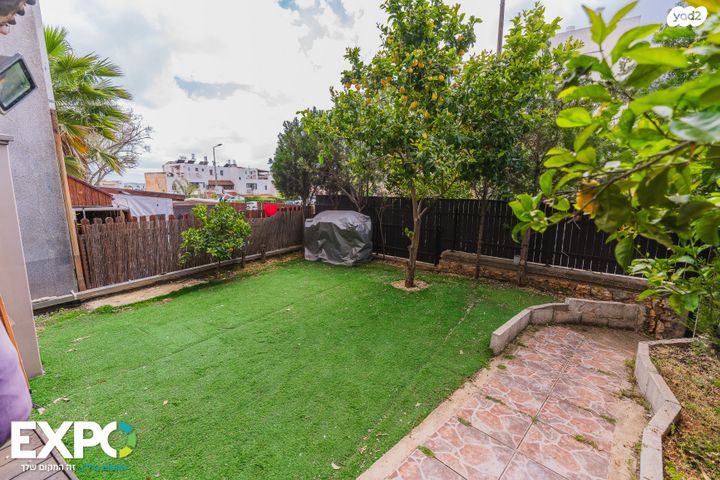 דירת גן, הפסגה 21, אריאל