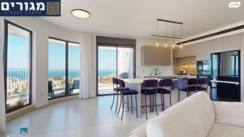 גג/ פנטהאוז, אילנות, כרמל מערבי, חיפה