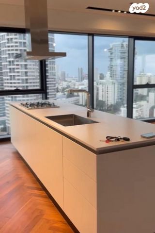 דירה, הרב ניסים, בבלי, תל אביב יפו