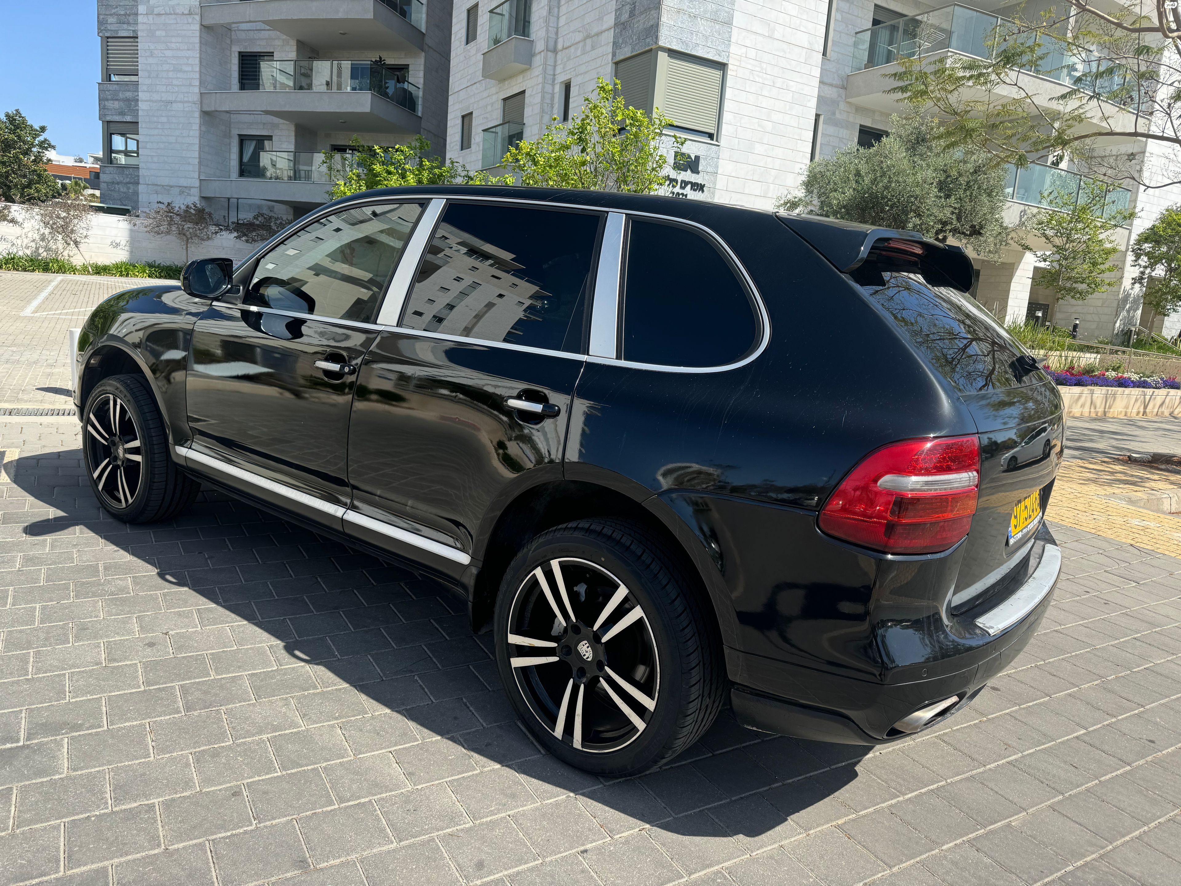 מודעת רכב פורשה קאיין
