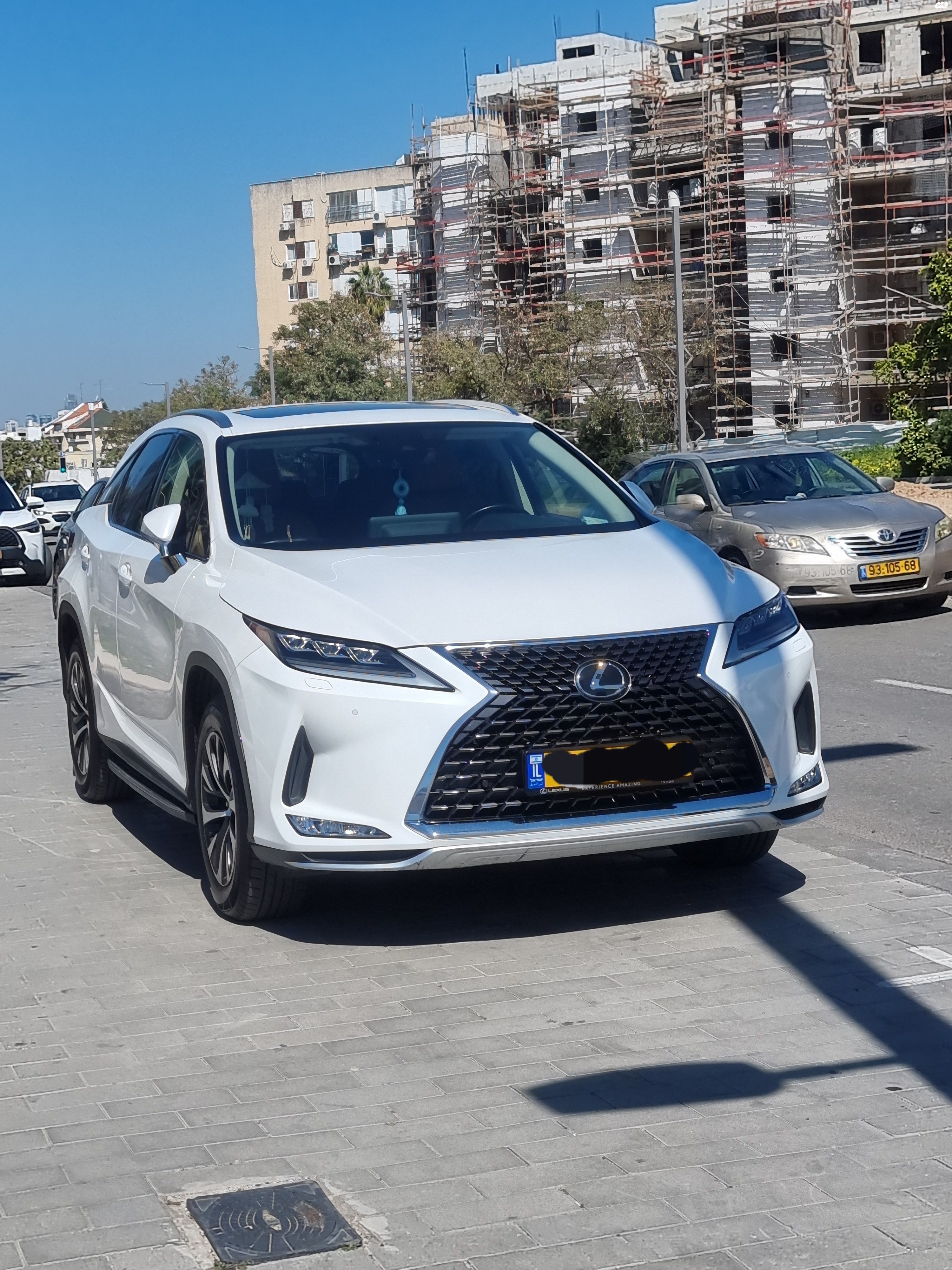 מודעת רכב לקסוס RX