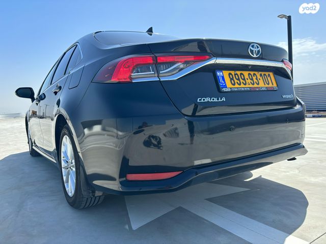 טויוטה קורולה