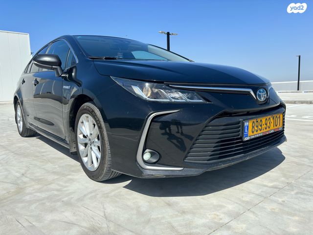 טויוטה קורולה