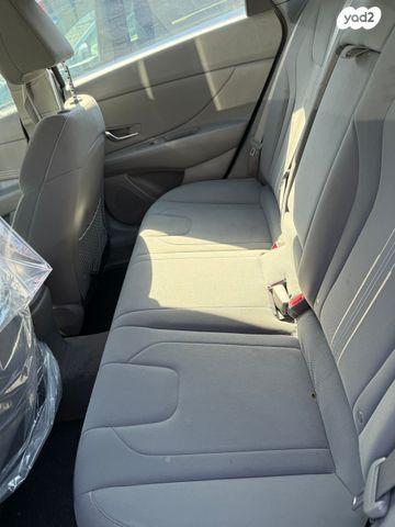 יונדאי אלנטרה