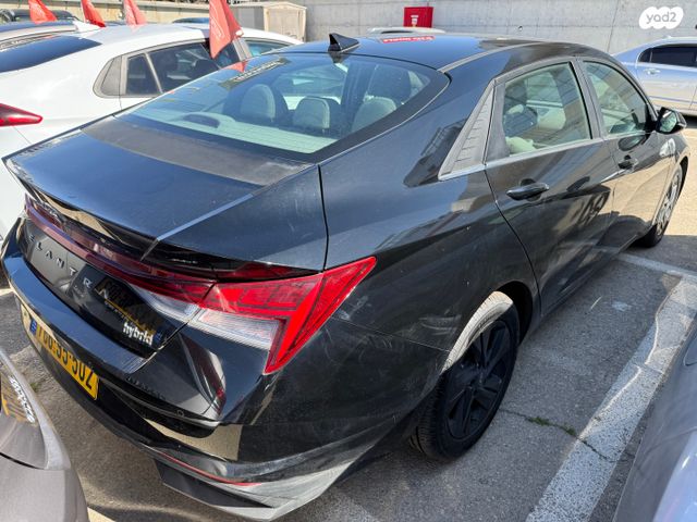 יונדאי אלנטרה