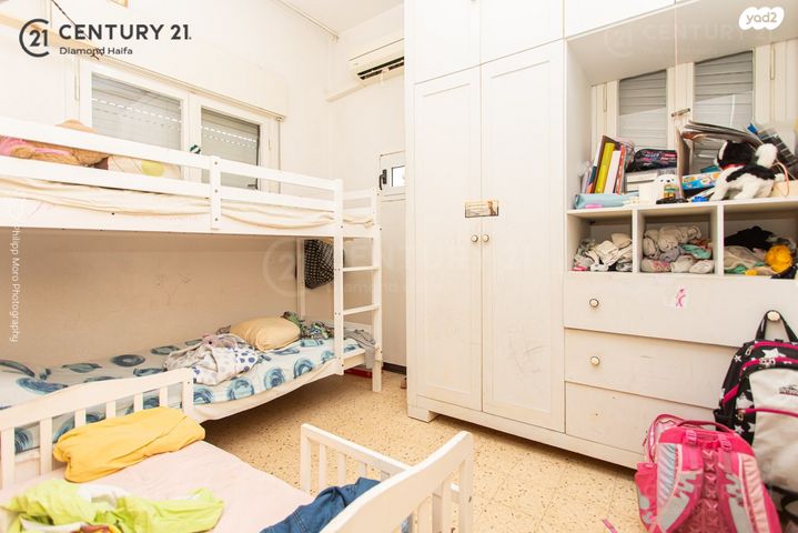 דירה, מרדכי אנילביץ', המושבה הגרמנית, חיפה