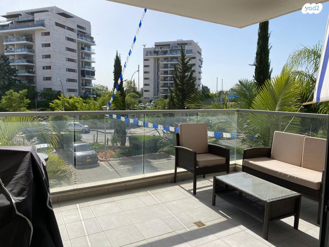 דירה, הסירה, נאות רבין, יבנה