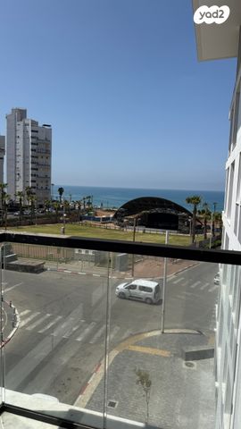 שדרות העצמאות 7