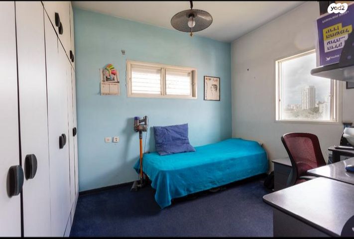 דירה, הפרדס הראשון, ראשון לציון