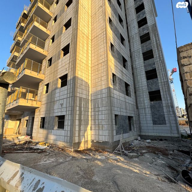 דירת גן, חנה הנביאה, כרמי גת, קרית גת